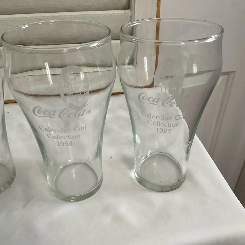 Tiara Exclusives Coca Cola Glasses Set of 4